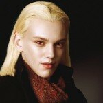 Twilight-Saga_3A-New-Moon_2C-The-1043844_800