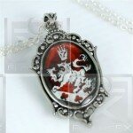 Cullen Crest Twilight Rosalie Alice Pendant Necklace UK