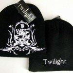 NEW BLACK TWILIGHT CULLEN CREST LOGO BEANIE HAT CAP