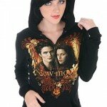 Twilight New Moon Edward Bella Hoodie NWT S,M,L,XL Twilight New Moon Edward Bella Hoodie NWT S,M,L,XL